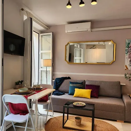 Lovely Center - Balcony Lux Sol Apartman