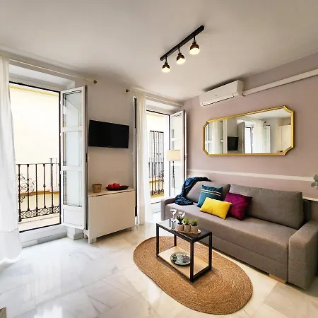 Apartman Lovely Center - Balcony Lux Sol *