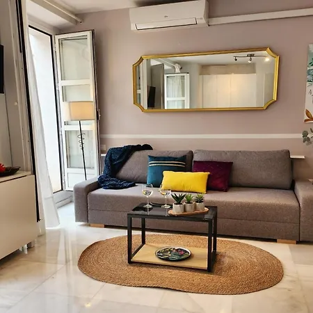 Lovely Center - Balcony Lux Sol Apartman *