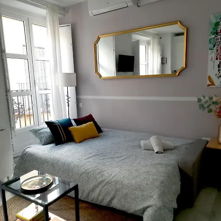 Apartman Lovely Center - Balcony Lux Sol Sevilla
